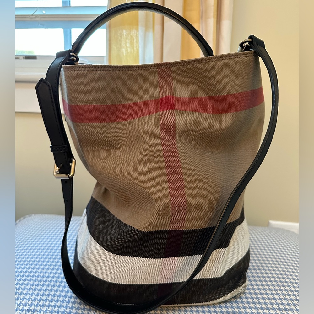 Burberry Susanna Bucket Bag